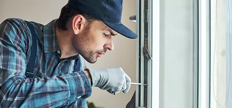 Emergency Response for Latch Issues Paris